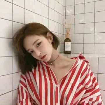 双腿之间